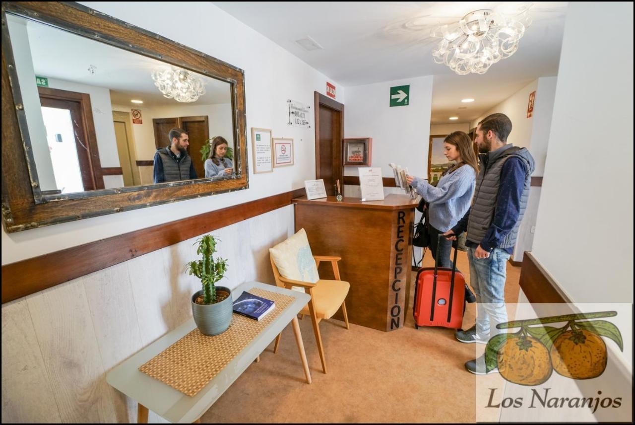 Hostal Y Apartamento Rural Los Naranjos Мелехис Экстерьер фото