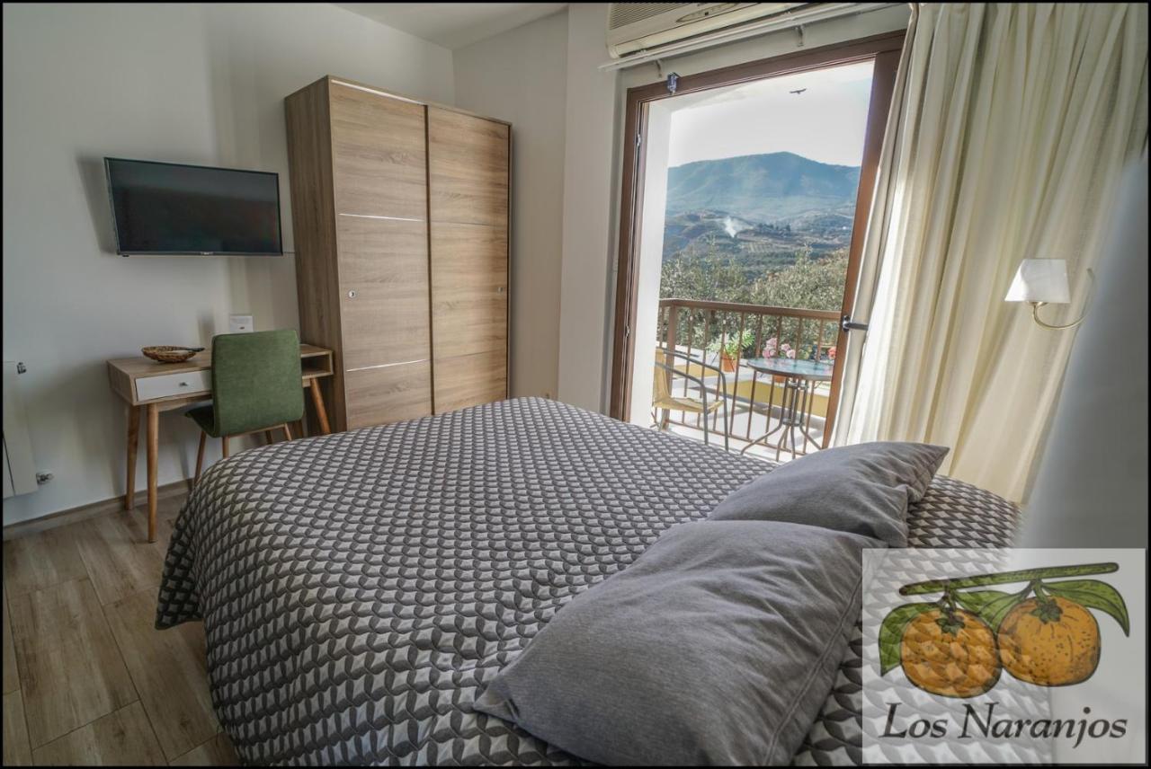 Hostal Y Apartamento Rural Los Naranjos Мелехис Экстерьер фото