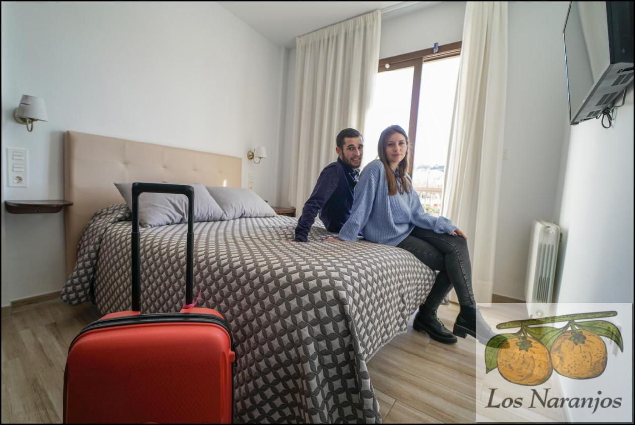 Hostal Y Apartamento Rural Los Naranjos Мелехис Экстерьер фото