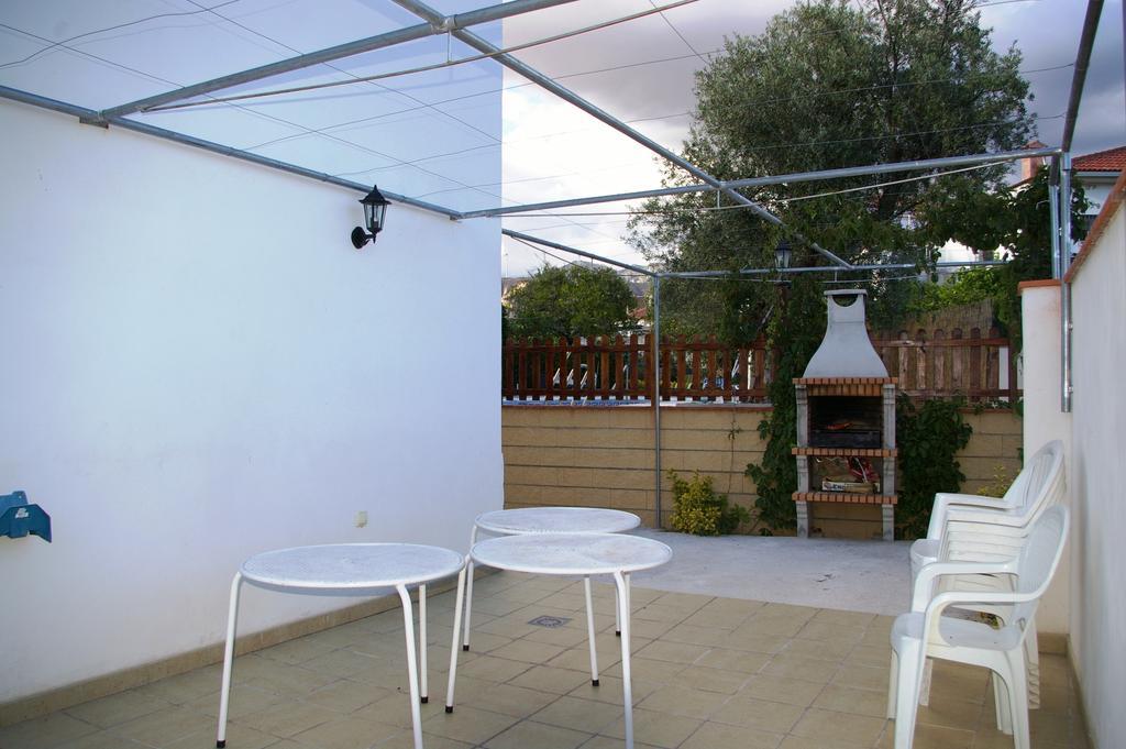 Hostal Y Apartamento Rural Los Naranjos Мелехис Экстерьер фото
