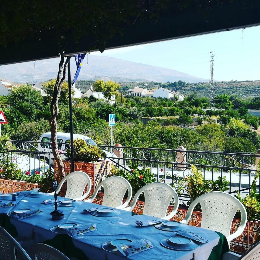 Hostal Y Apartamento Rural Los Naranjos Мелехис Экстерьер фото